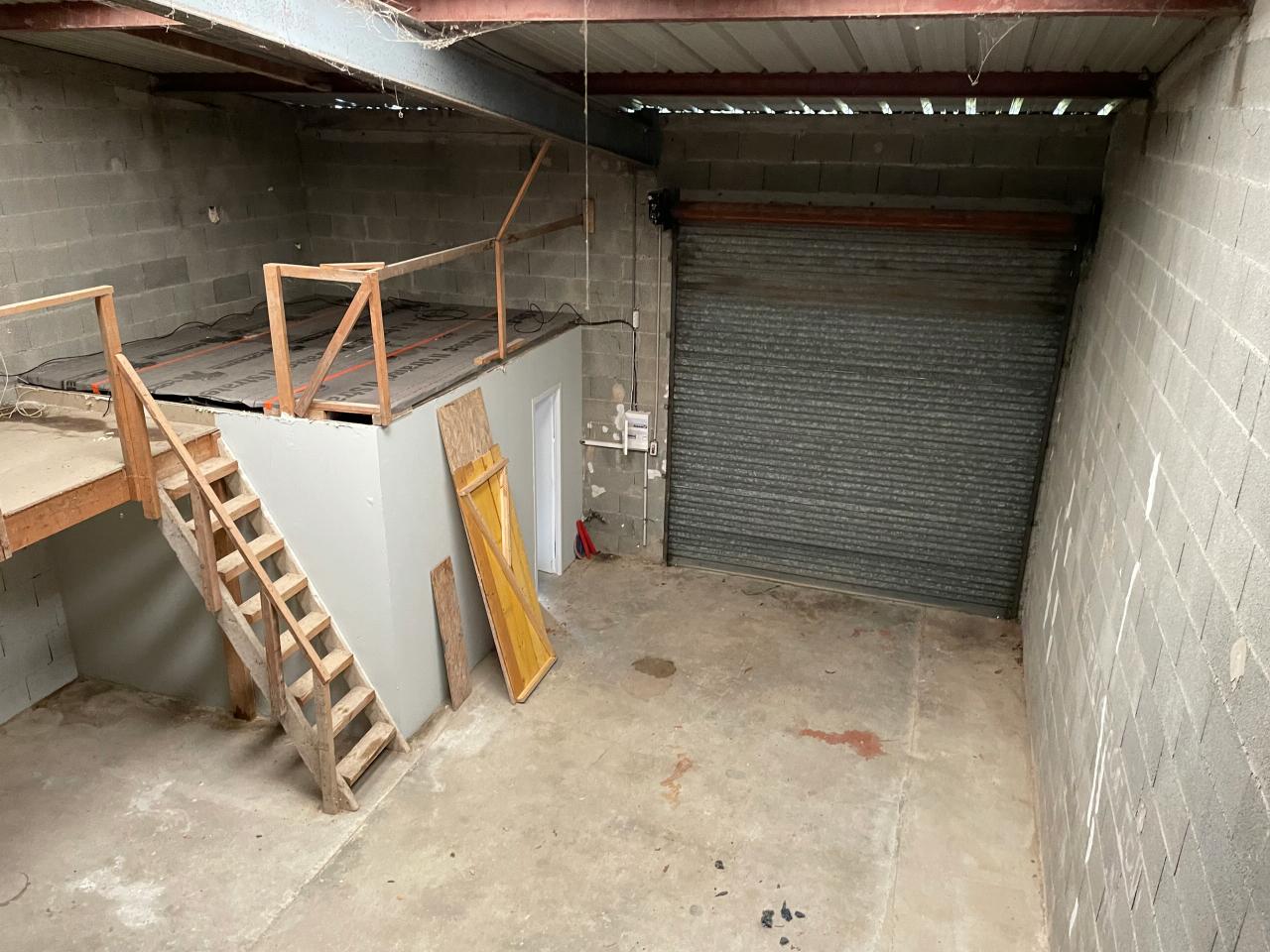 Local d'activité Saint-Symphorien-d'Ozon 305m² Location local d'activité Saint-Symphorien-d'Ozon Rhône OLACT2308110 25